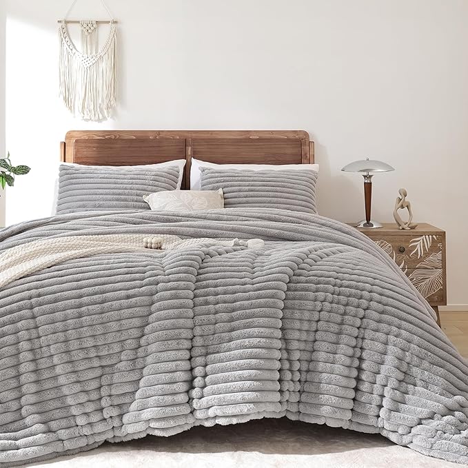 Light Gray Fleece Fluffy Comforter Set 3 Pieces